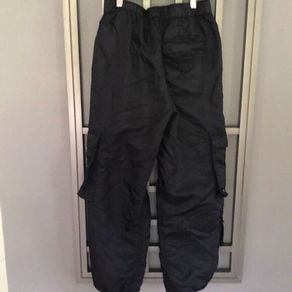 Urban Outfitters Black nylon cargo pants hip-hop pants size XS - Picture 5 of 6